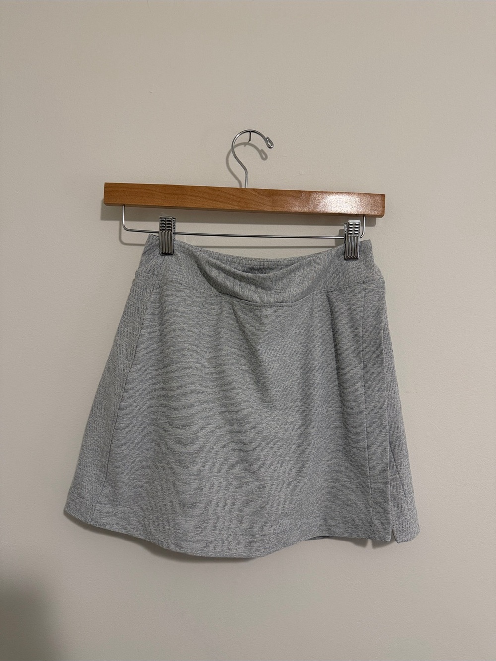 Outdoor Voices Light Gray A-Line Skirt